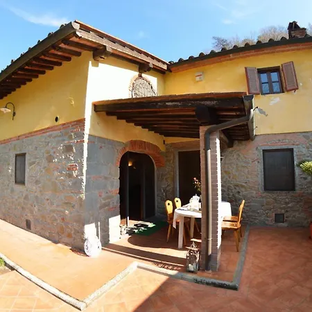 Casa Milena * Massa (Tuscany)
